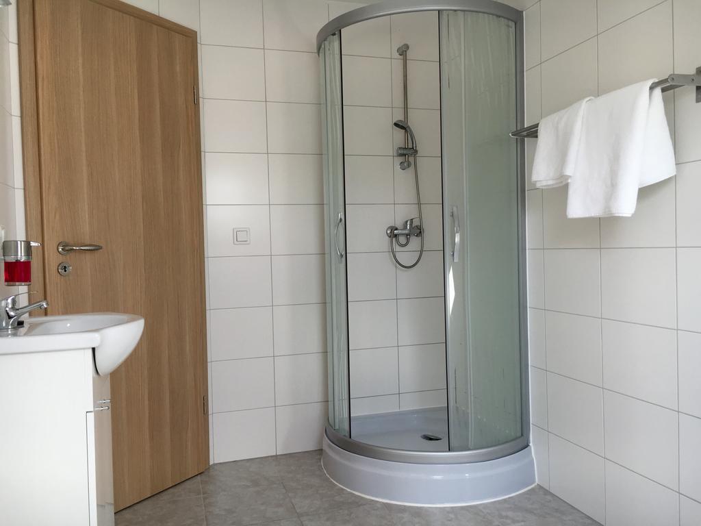 Herchsheim Arb有限责任公司旅馆酒店 外观 照片